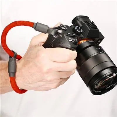hoodman-camera-straps-handschlaufe-sto-d-mpfend-schwarz image 1