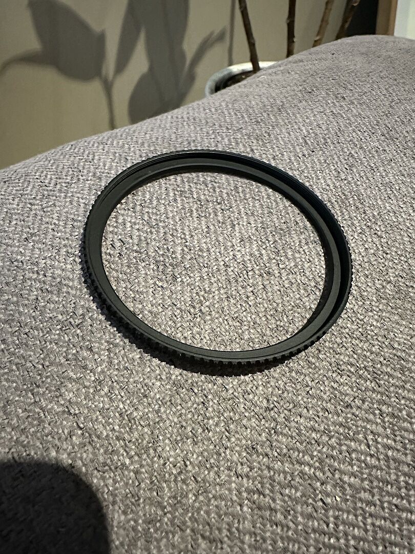 Deckel klemmt