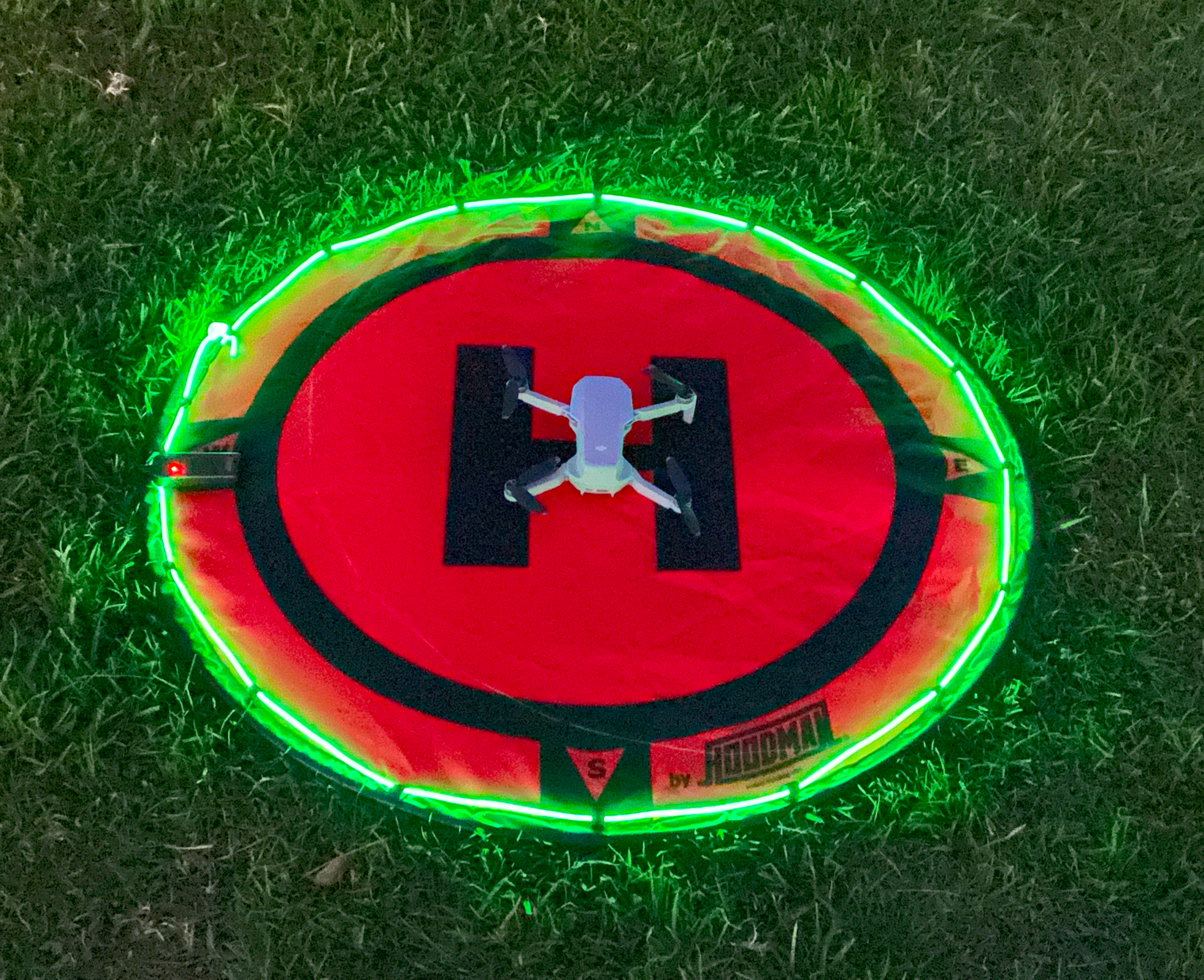 hoodman-drone-landing-pads-gr-n-led-licht-landeplatz-3-5-fu image 1