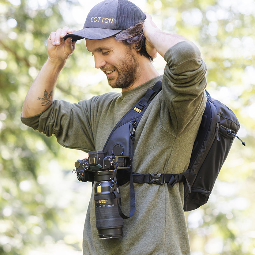 cotton-carrier-hyker-slingbag-kameratasche-12l-schwarz image 2