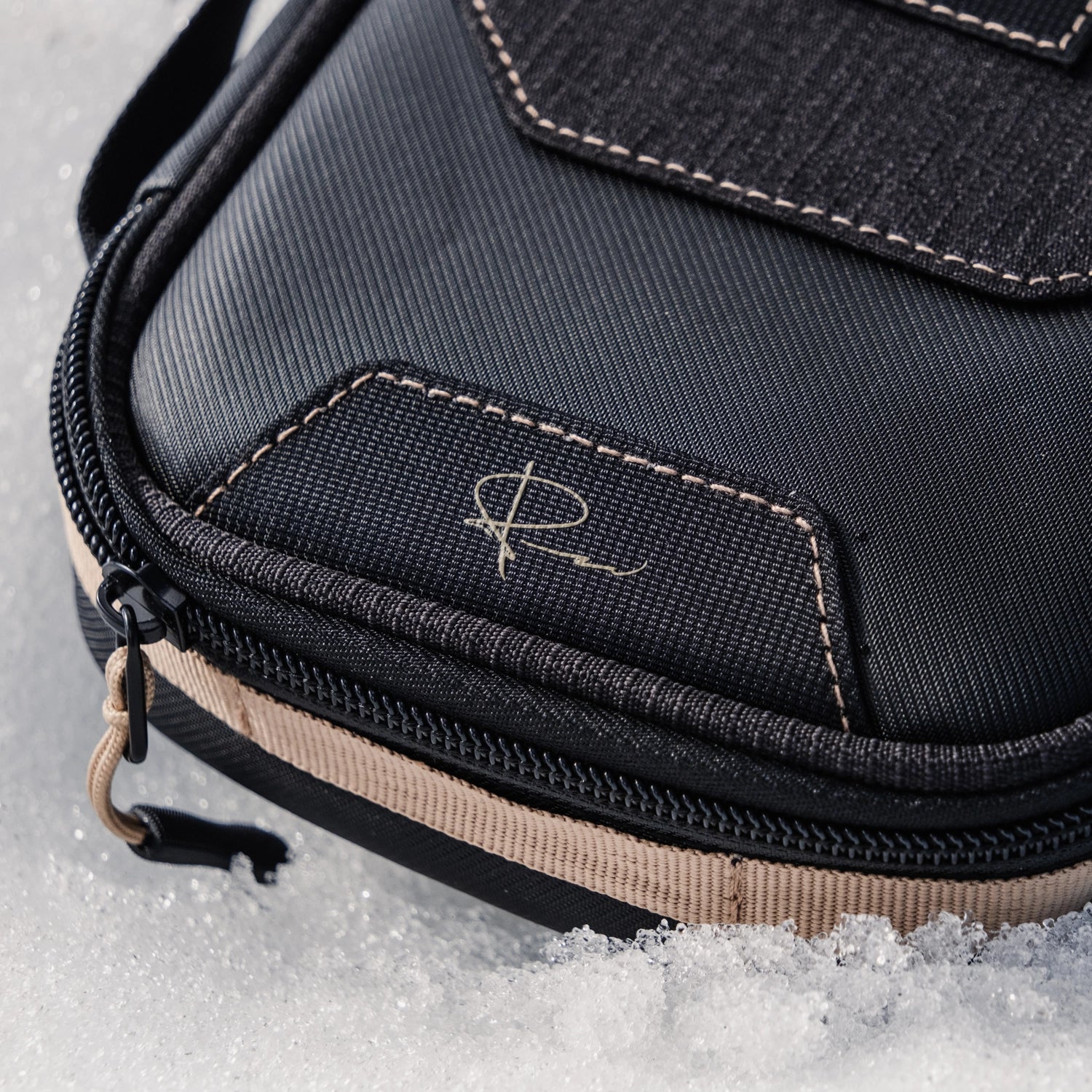 polarpro-helix-maglock-filter-case-mckinnon-filtertasche image 4