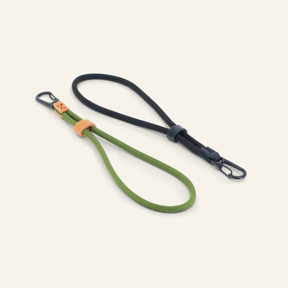 fjorden-wrist-strap-handschlaufe-seil-schwarz-f-r-magsafe-case image 1