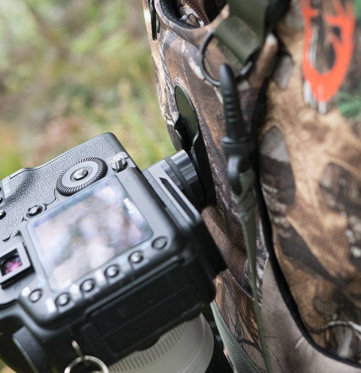 cotton-carrier-g3-kameragurt-camo-weste-f-r-2-kameras image 8