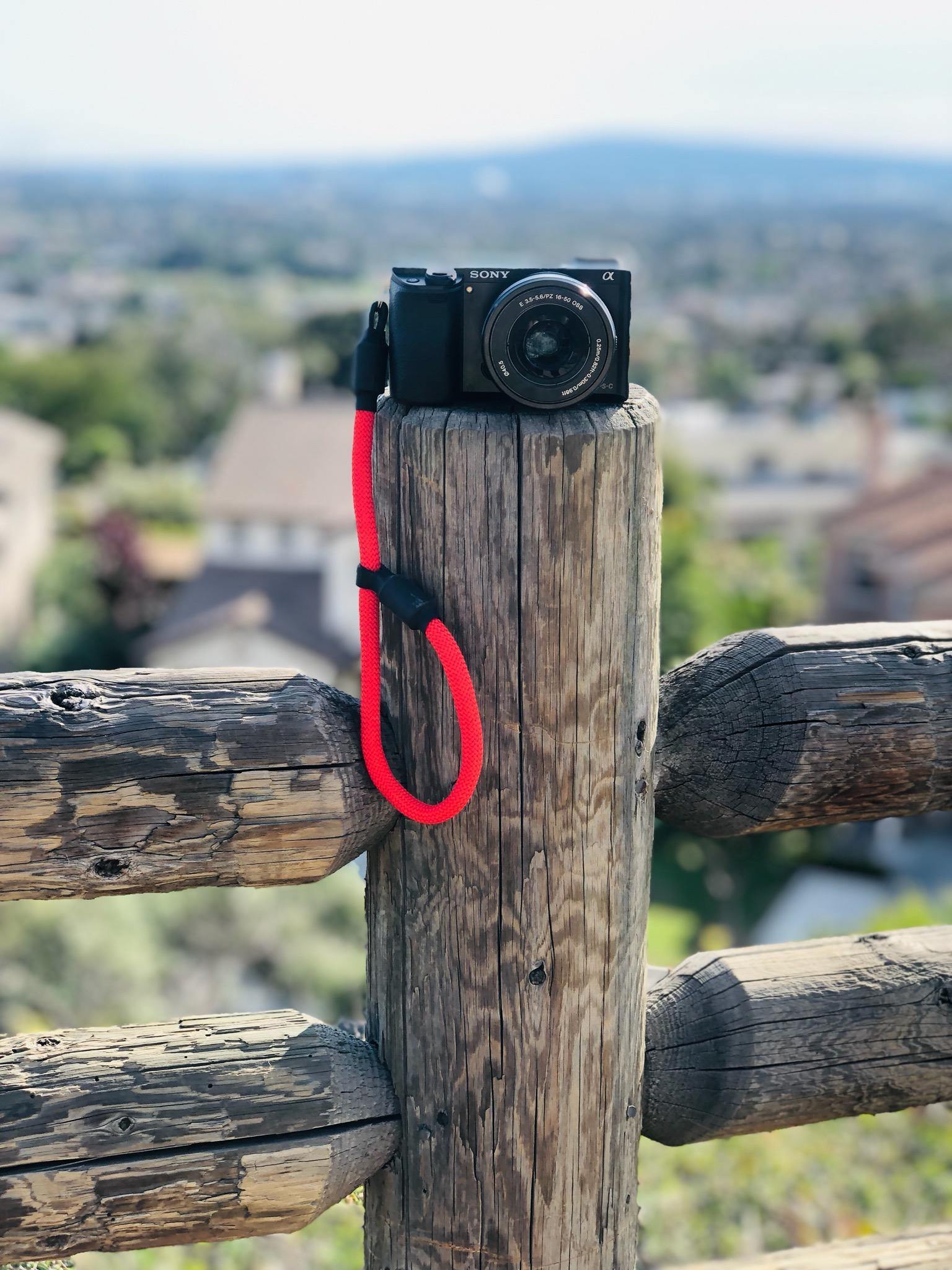 hoodman-camera-straps-handschlaufe-sto-d-mpfend-schwarz image 4